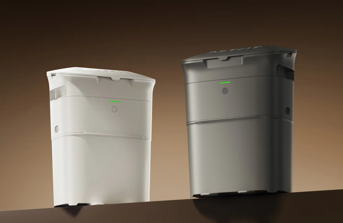 PETKIT AutoSeal Cat Litter Disposal System for cat waste disposal after scooping, designed to contain odors and simplify daily cat litter cleanup