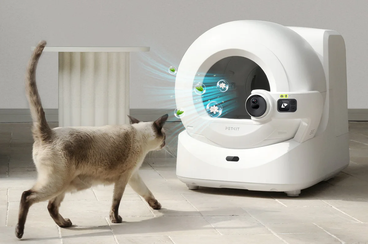 Purobot Ultra Automatic Litter Box featuring a 4-stage odor control system that helps reduce litter box odors during everyday use