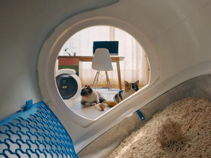 Purobot Ultra touch-free automatic cleaning
